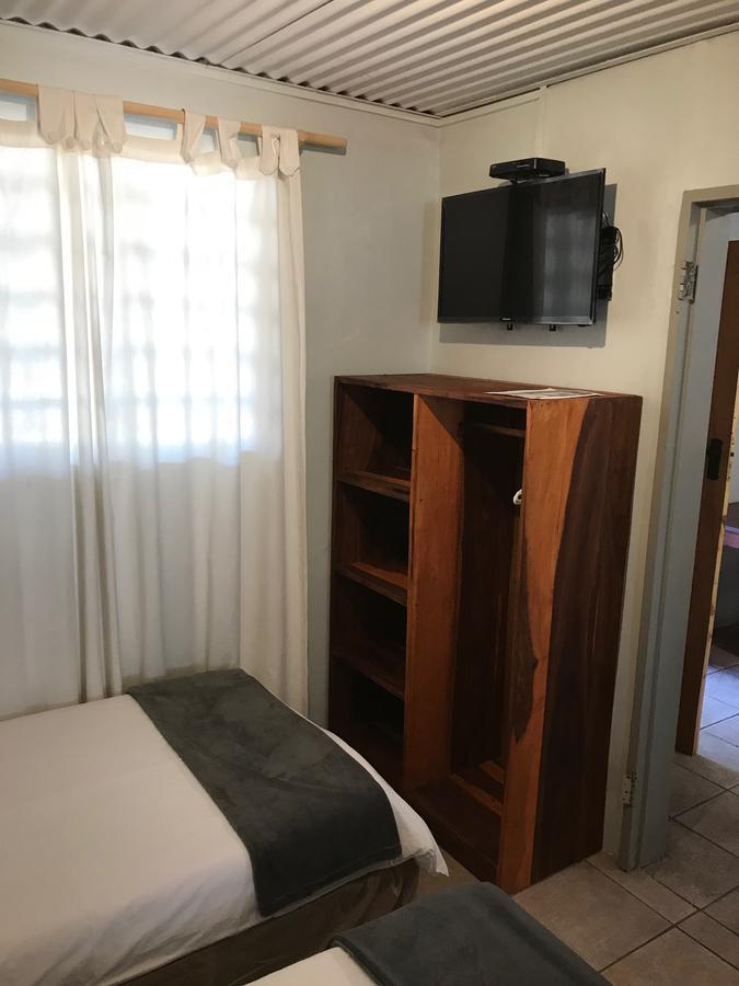 Kololo Guesthouse Katima Mulilo Kültér fotó