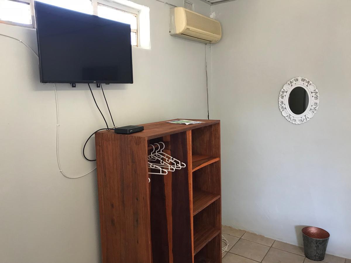 Kololo Guesthouse Katima Mulilo Kültér fotó