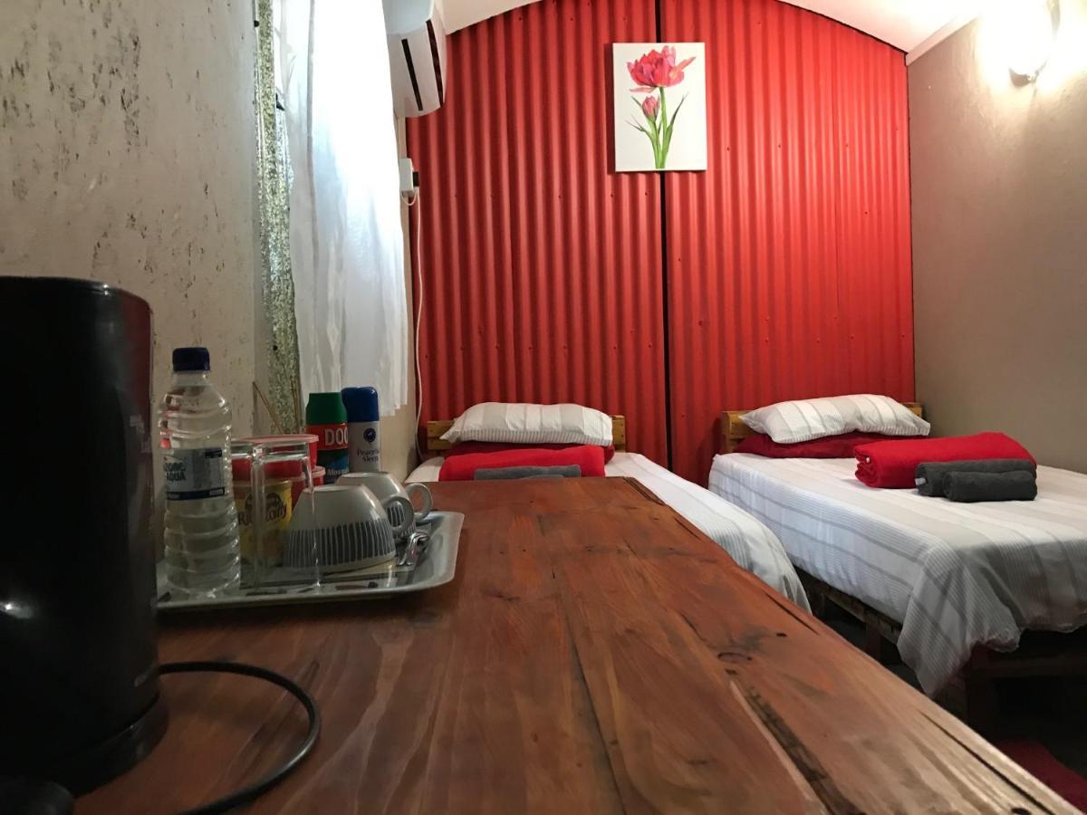 Kololo Guesthouse Katima Mulilo Kültér fotó